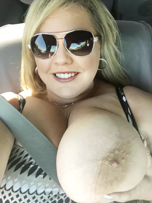 I think I might get cited for distracted driving 😅😅🍒