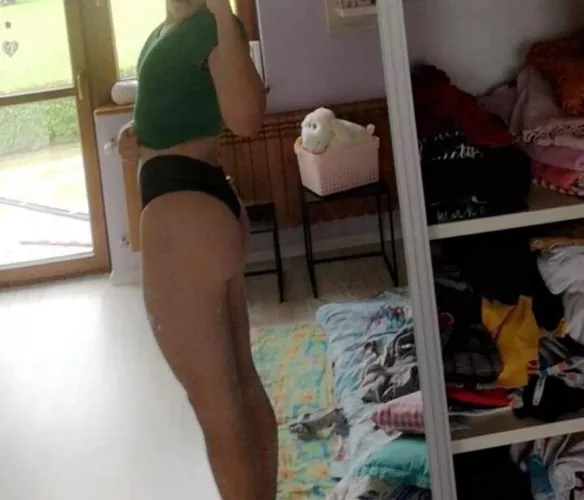 I think I was a normal boy. 2 yo I have stared watching sissyhypno. Now my brain is dead, I want to become a perfect slut. I still tryin to end this, but its getting worse n worse. I have a gf and dont know what to do...