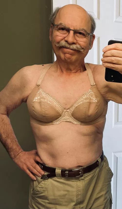 I think I’ll start wearing halter tops this summer. Any suggestions for styles?