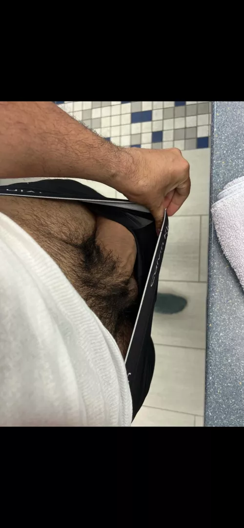 I think its time to shave 😂