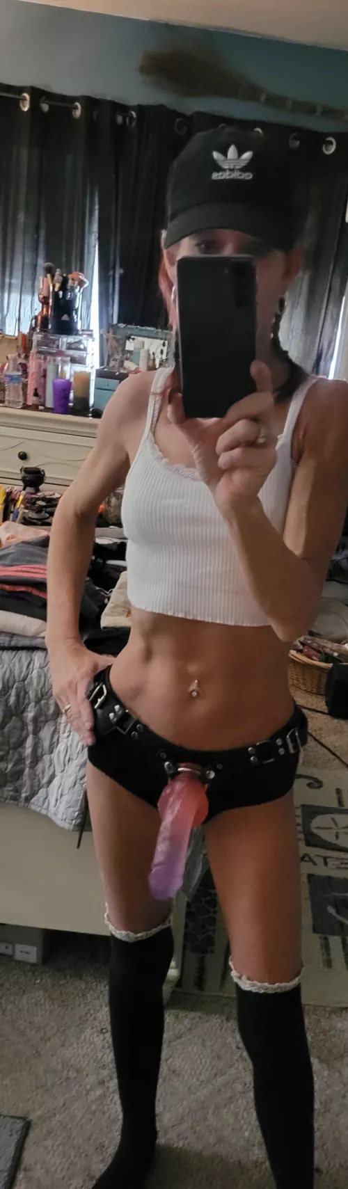 I want to be using her today on a nice sweet ass. any volunteers?