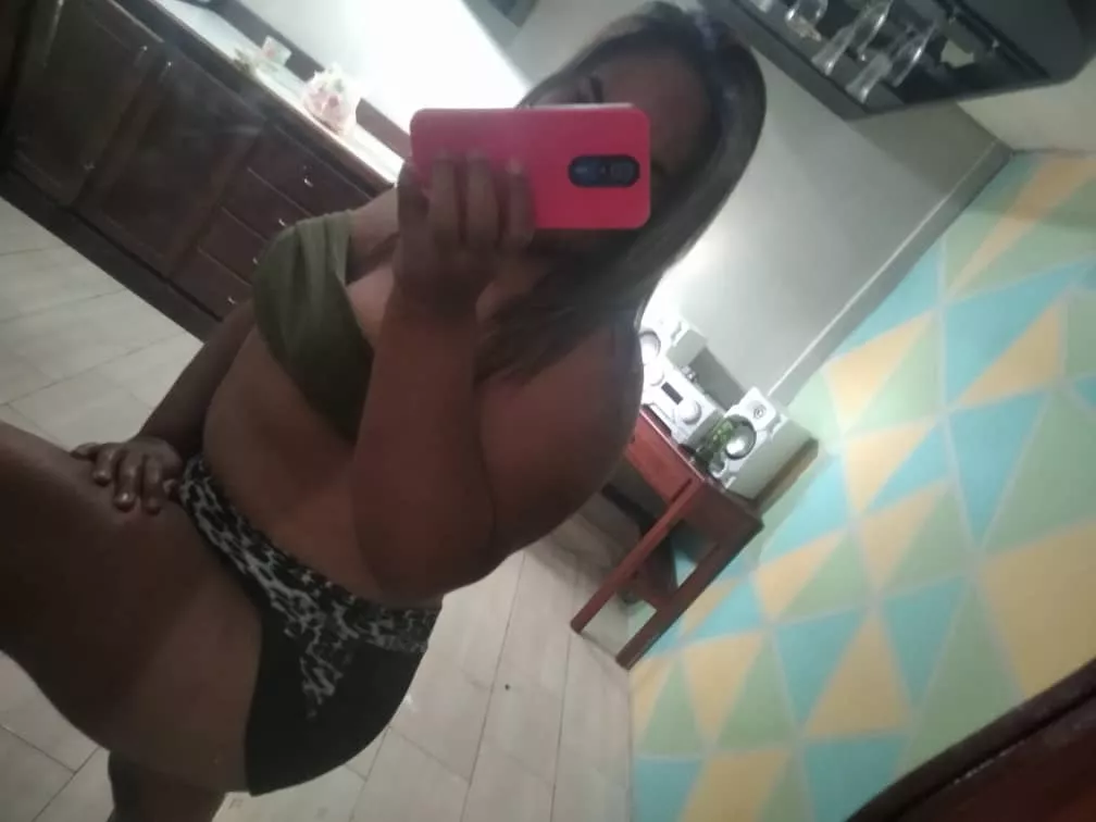 I want to keep gaining weight and I am willing to please whoever helps me keep gaining weight