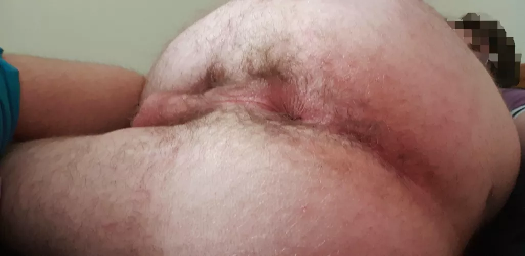 I want to shave tbh, but maybe you will enjoy my virgin boipussy