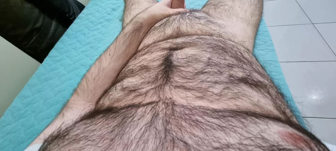 I want you to feel my hairy chest