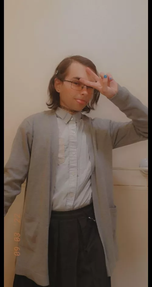 I wish I could wear my collars too work ^~^