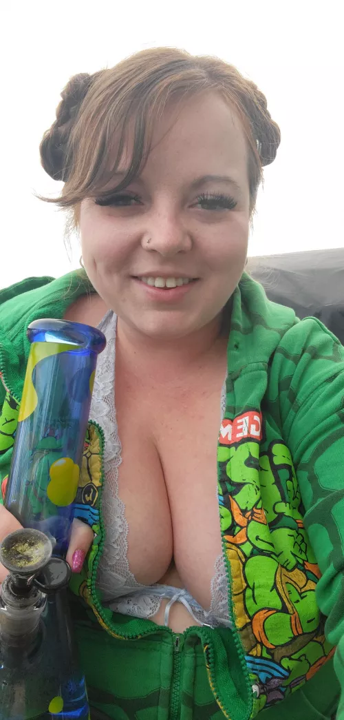 I wonder if my neighbor hate me 😆