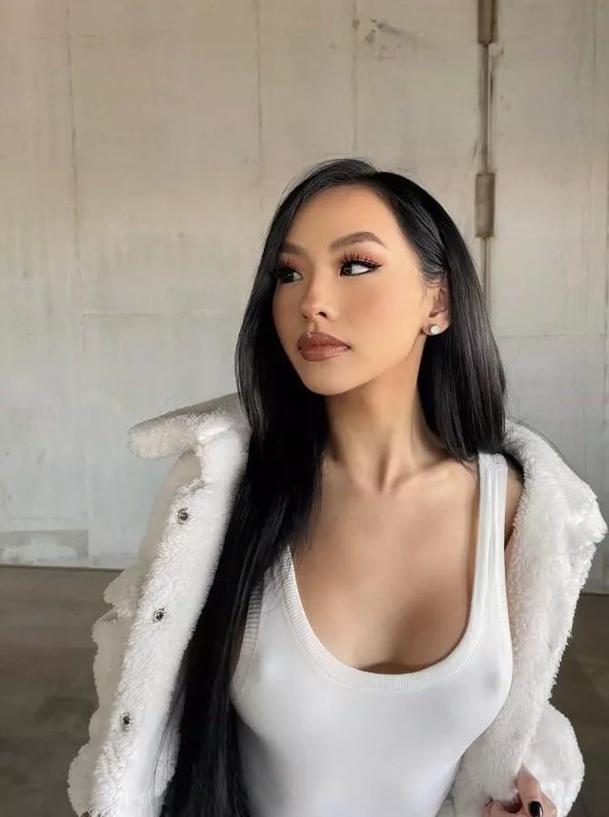 Icy Wifey 🥶