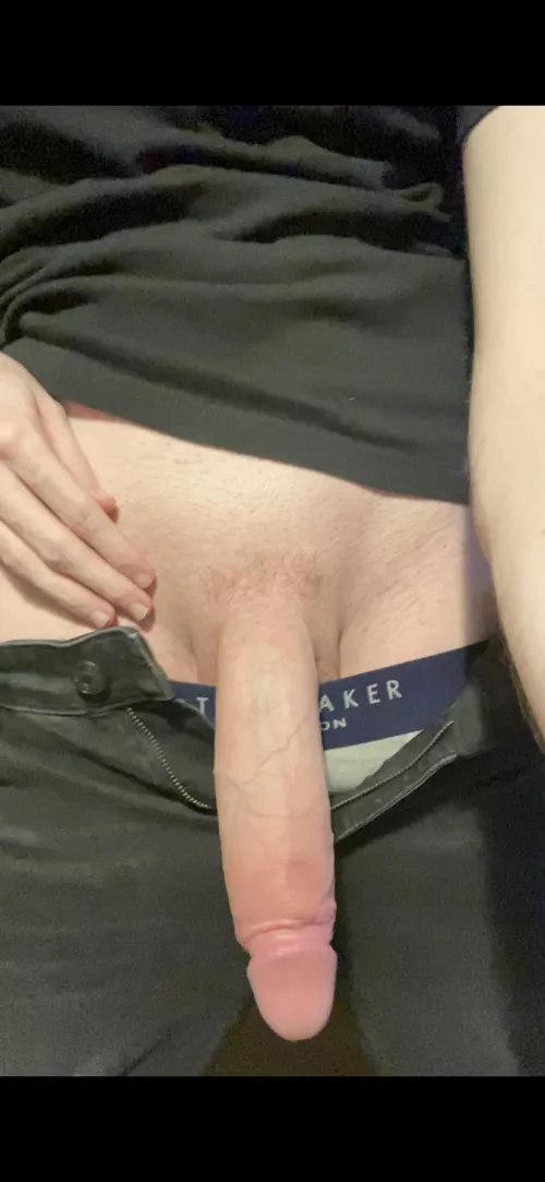 I’d Definitely Stretch You Out… 😈