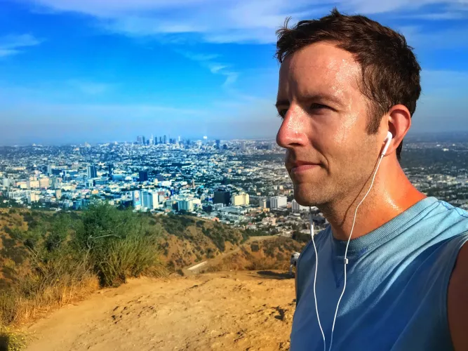 If you think going on a hike together is a great idea for a first date, hmu 🥾