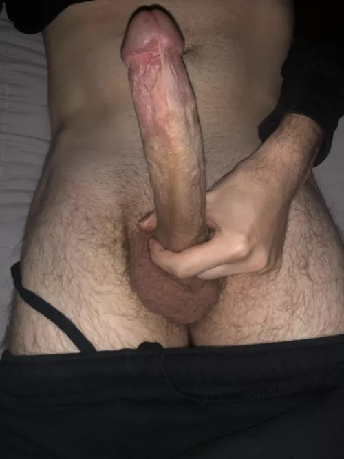 If you think that you can deep throat me, then show me some love 😏