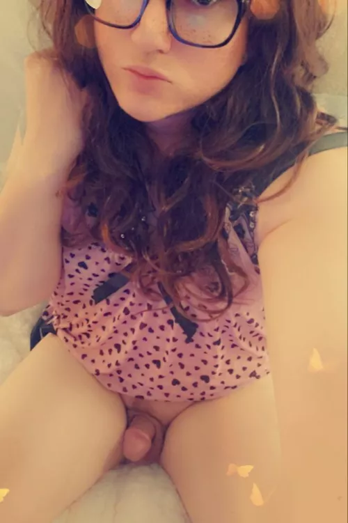 If you're up, my DMs and holes are open 😜😘