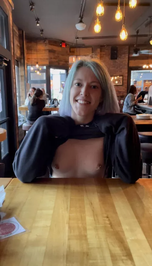 I’ll show you my boobs if you buy me a drink! [f]