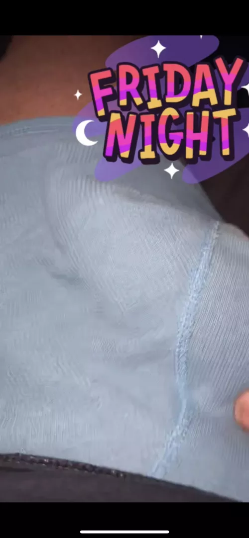 I’m 7-8in , DL/curious Never been with a guy I like looking at ass and jerking off I love being in charge I’m DOM