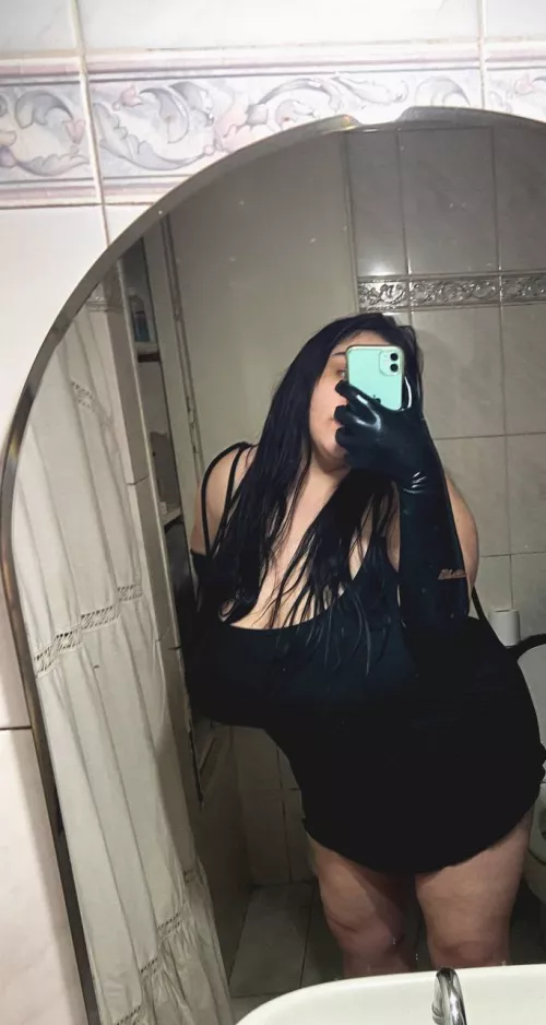 I'm AVAILABLE TO MAKE YOU CUM