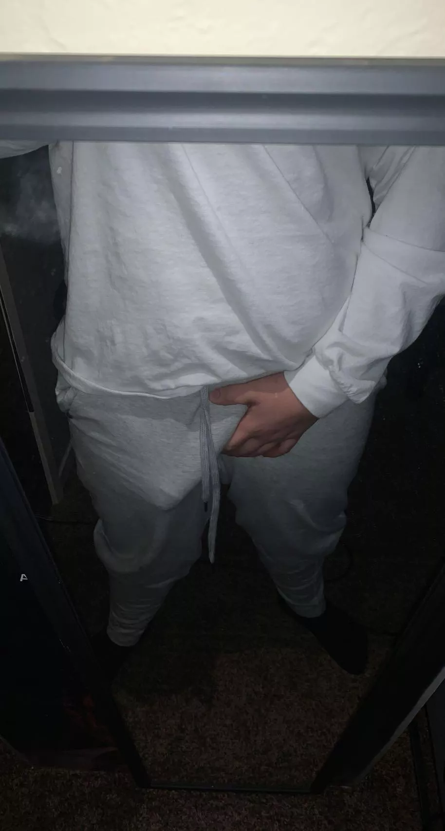 I’m back;) hmu