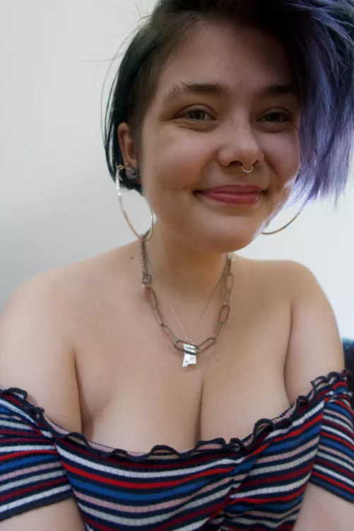 I’m curious- would you be distracted by my tits in public?
