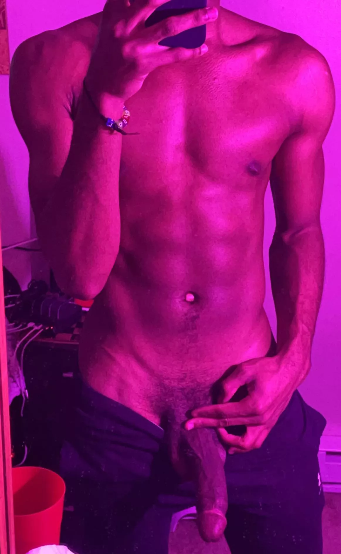 I’m making the V work I think… what are you looking at? I’m making the V work I think… what are you looking at?