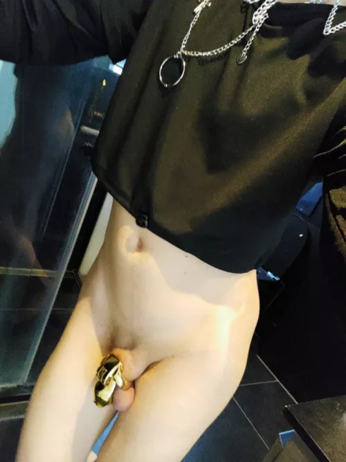 im never unlocking from this cage ever again😳🥰