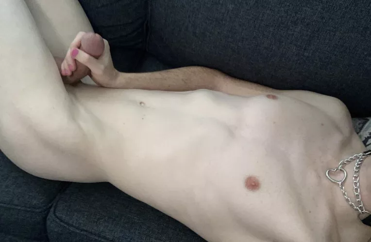 I’m not really sure if I’m a femboy or a twink