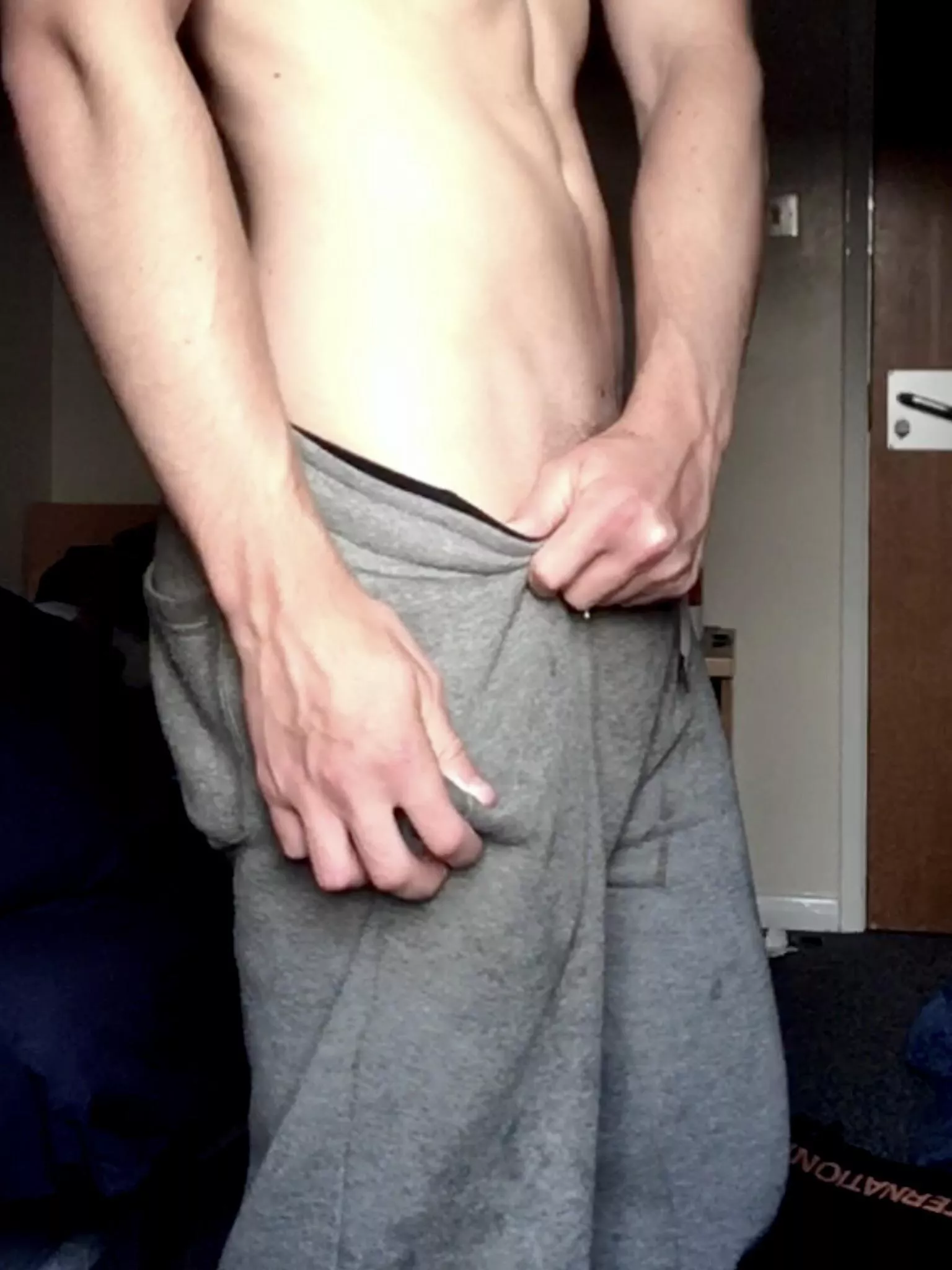 Iām not sure my forearms are good enough for this subreddit š
I hope you enjoy this post though :) m19 Iām not sure my forearms are good enough for this subreddit š
I hope you enjoy this post though :) m19