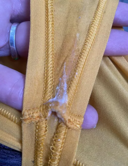 I’m ovulating, who wants to cum inside?