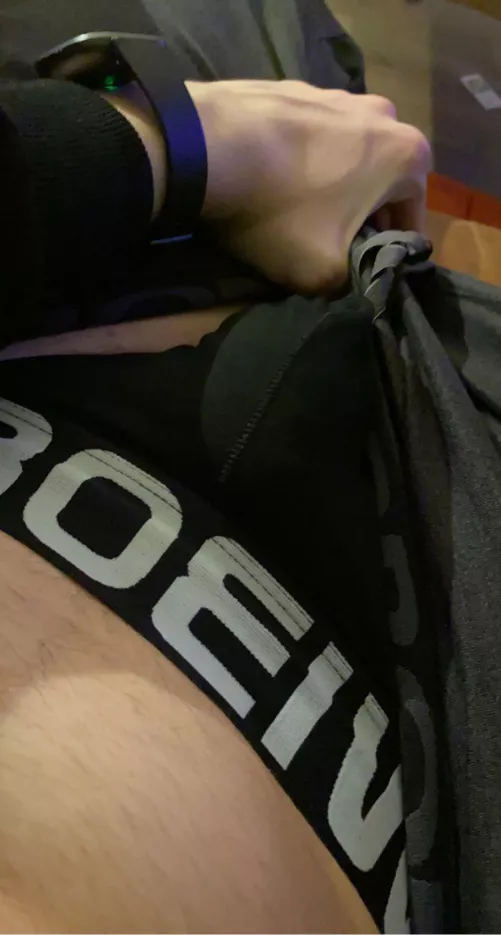 I'm really liking this jockstrap. Can't wait for my next one to be delivered 💙