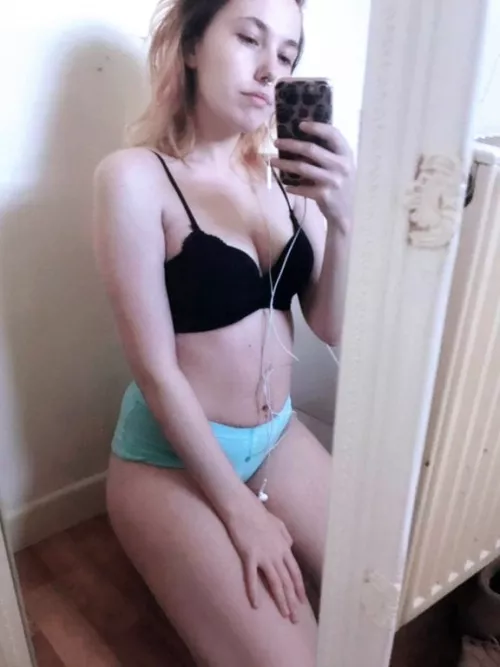 Im so bored and stressed. wanna have fun any guys interested?