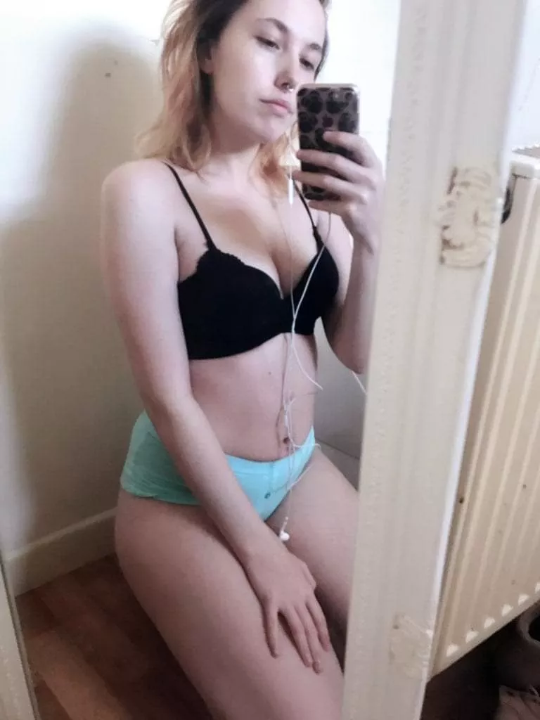 Im so bored and stressed. wanna have fun any guys interested?