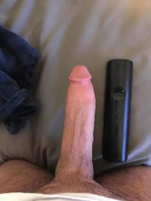 i’m so horny help me out? [21M]