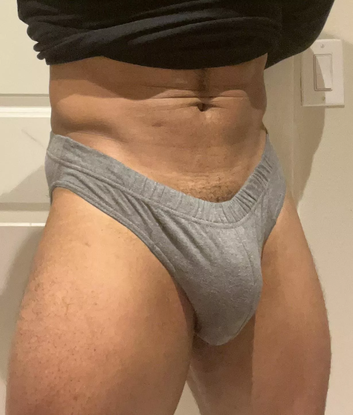 I’m trying to bust out of these .. Gm beautiful sexy ladies . Have a good day .