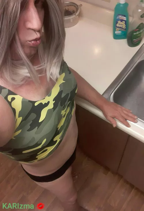 I'm up now 😊 I'll try to post something more sexy later 😘