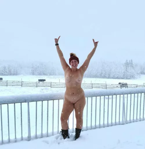 [image] Cum warm me up