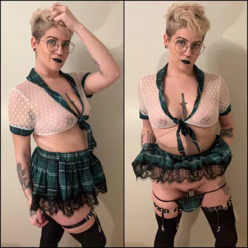 In my goth slut uniform reporting for service 👅