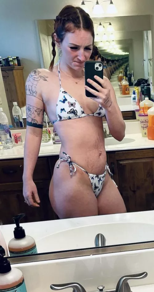 Is my wife’s milf friend built for BBC? She’s wanting to make her pathetic X white boi husband jealous. She’s 30 and a mom of 3. If you want to see more of her she’ll also let me post a video of her trying on some sexy gym outfits. Don’t hold b