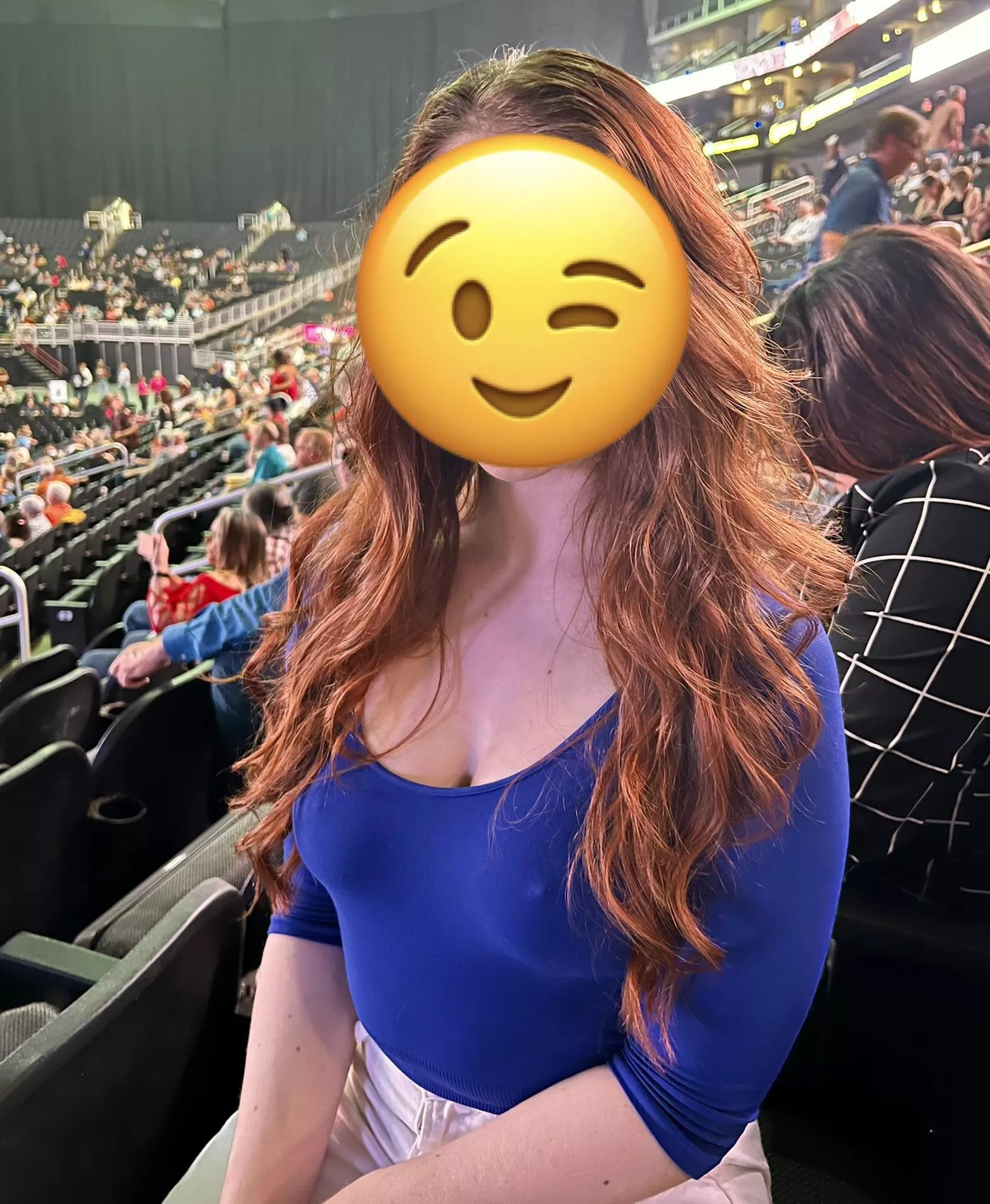 It was a little chilly at this concert. Do you think anyone noticed?
