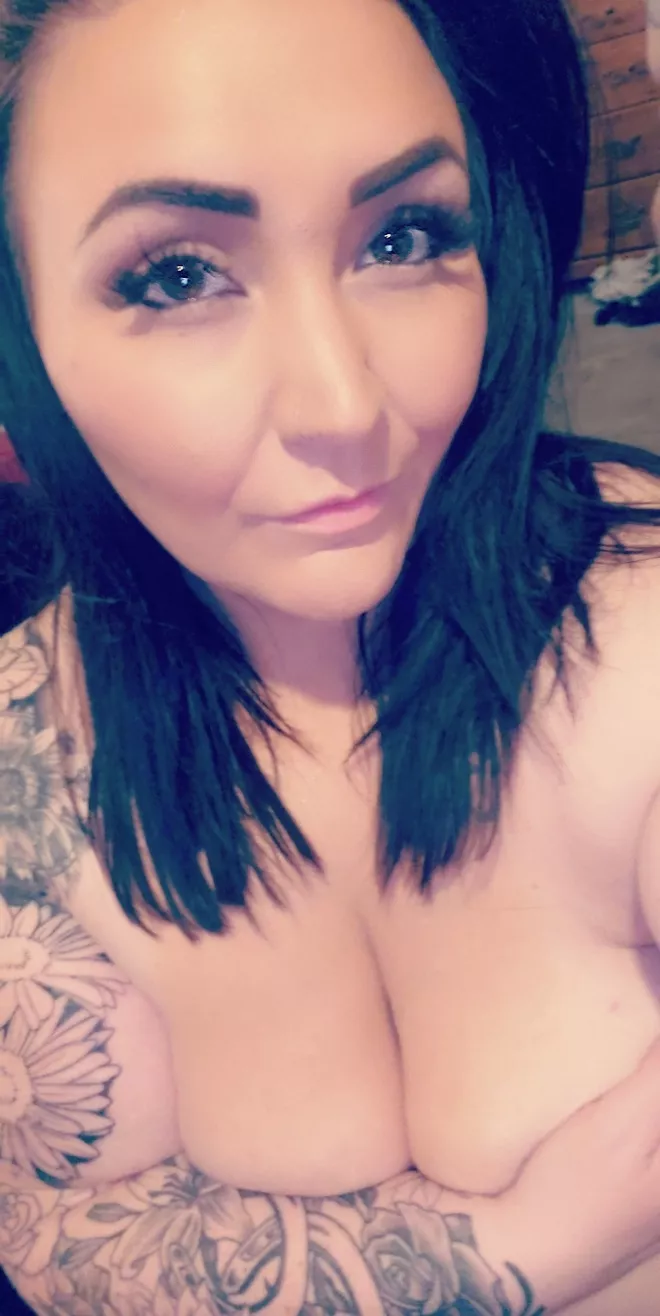 It's a lazy horny masturbate all day kinda Sunday 😍😍😘