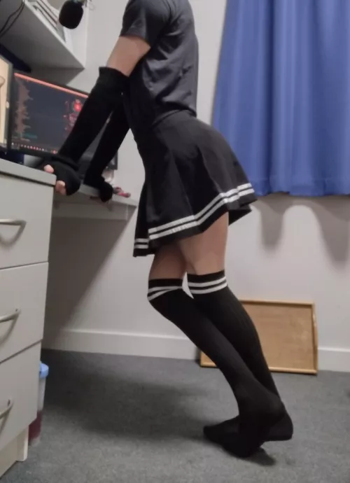 it's been a while since I posted, but I'm back y'all :D