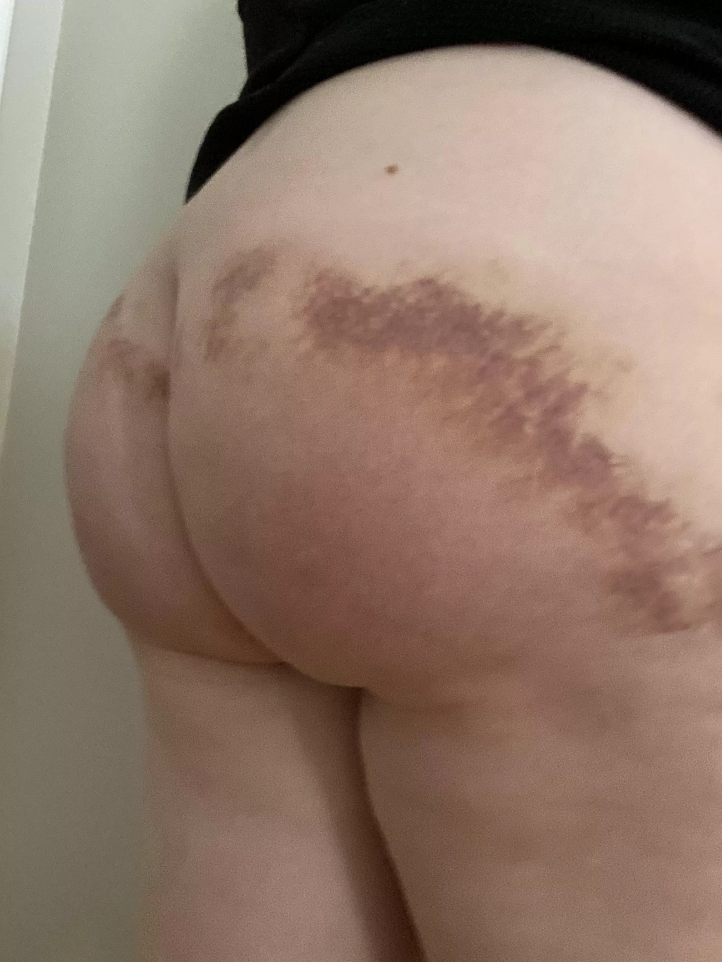 It’s been over a week since my spanking . Aching for my next spanking :)