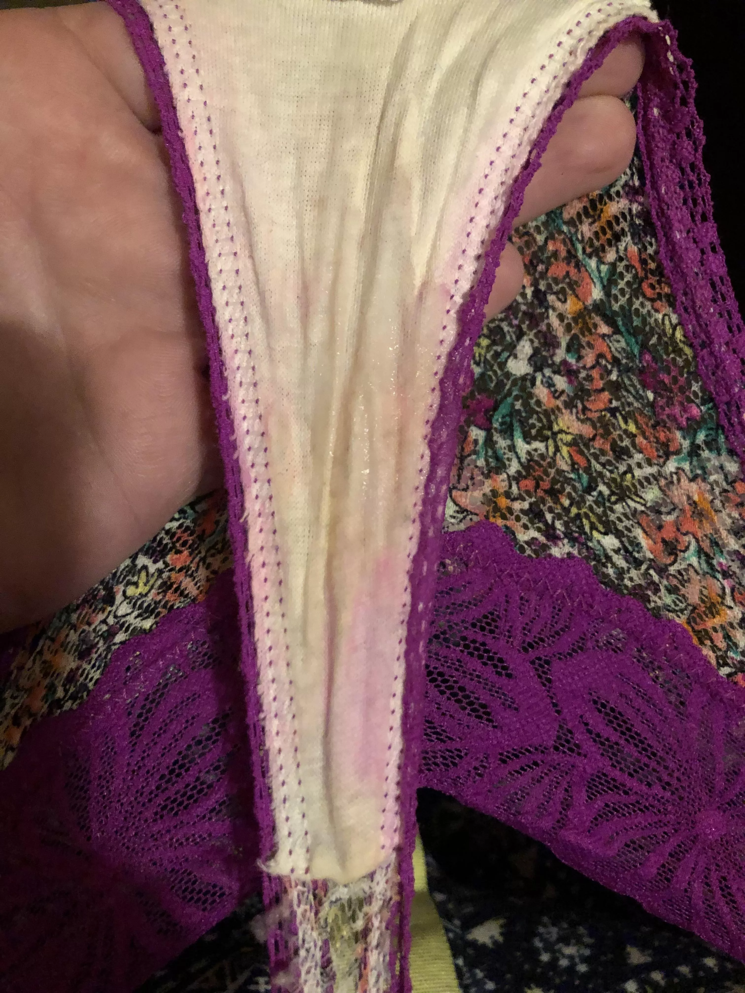 It’s been two days, who wants them? Menu and prices pinned to profile 💋