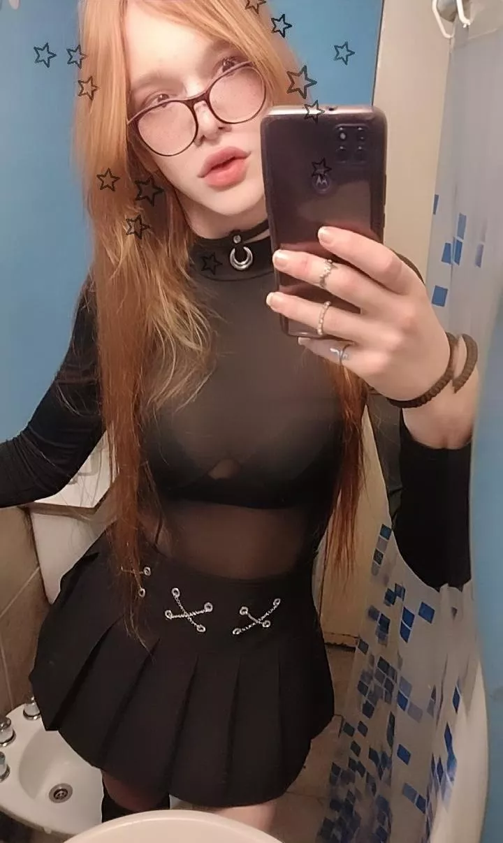 It's Friday yay ~
