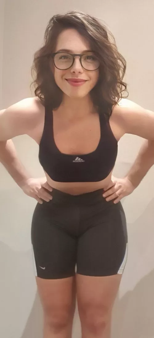 it's hard to hide my big cock in those gym outfits, lol
