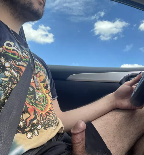 It’s important to stay entertained on long drives 😉