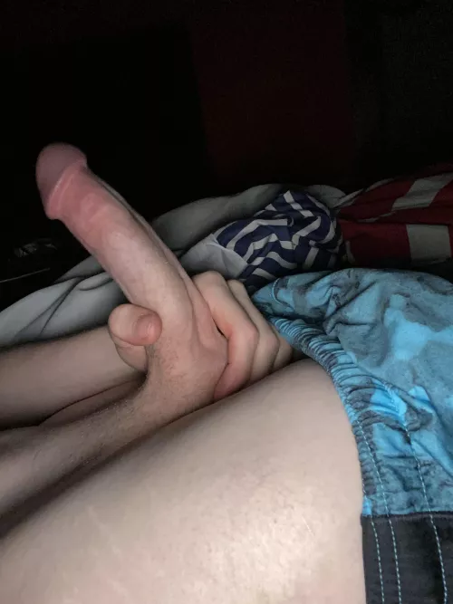 it’s my bday so show some love😅