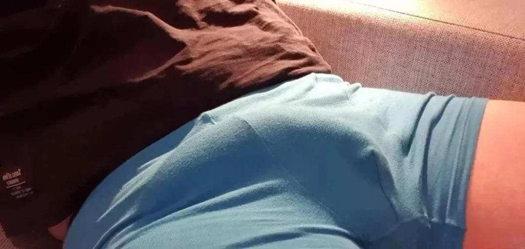 It's suffocating in my underwear