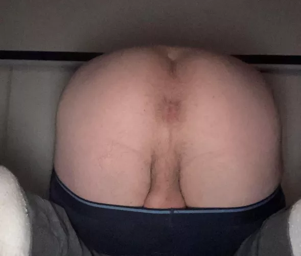 it’s winking at you💋