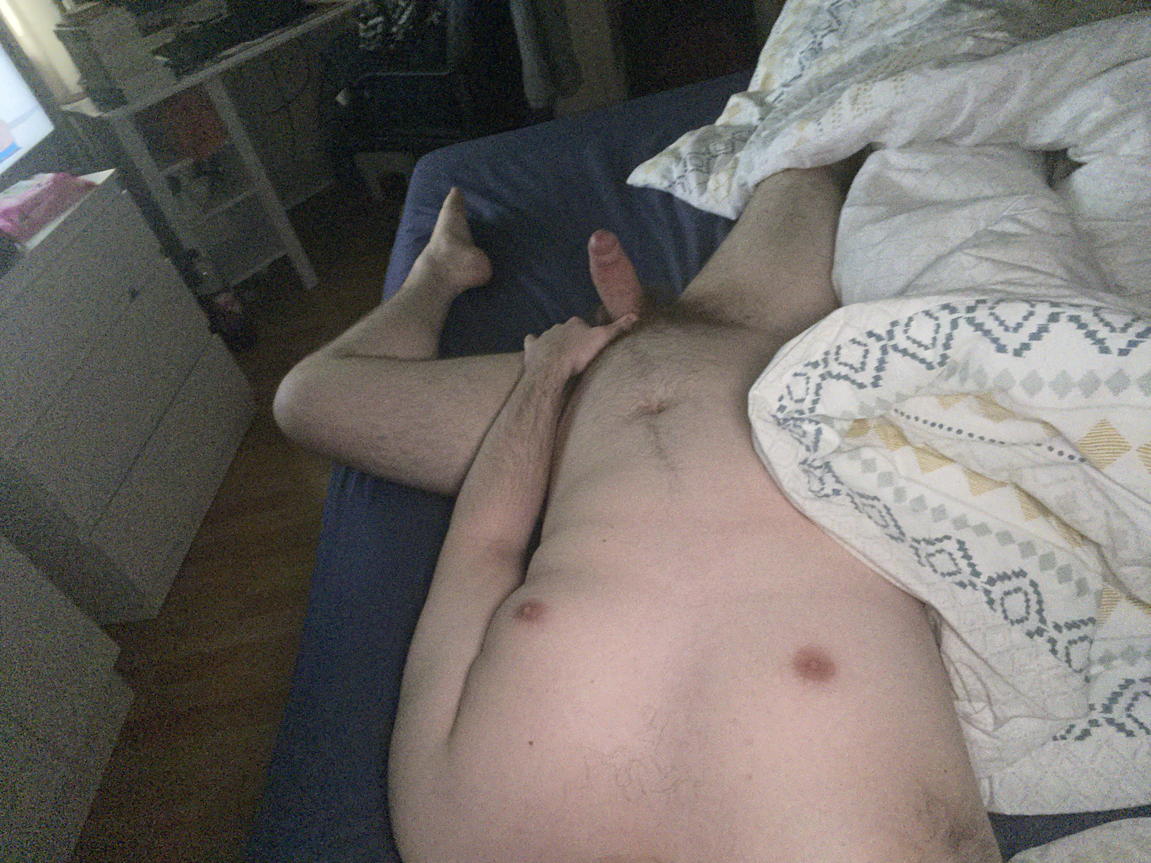I’ve been gone for a while but I’m ready to show off again and let others know I’m horny