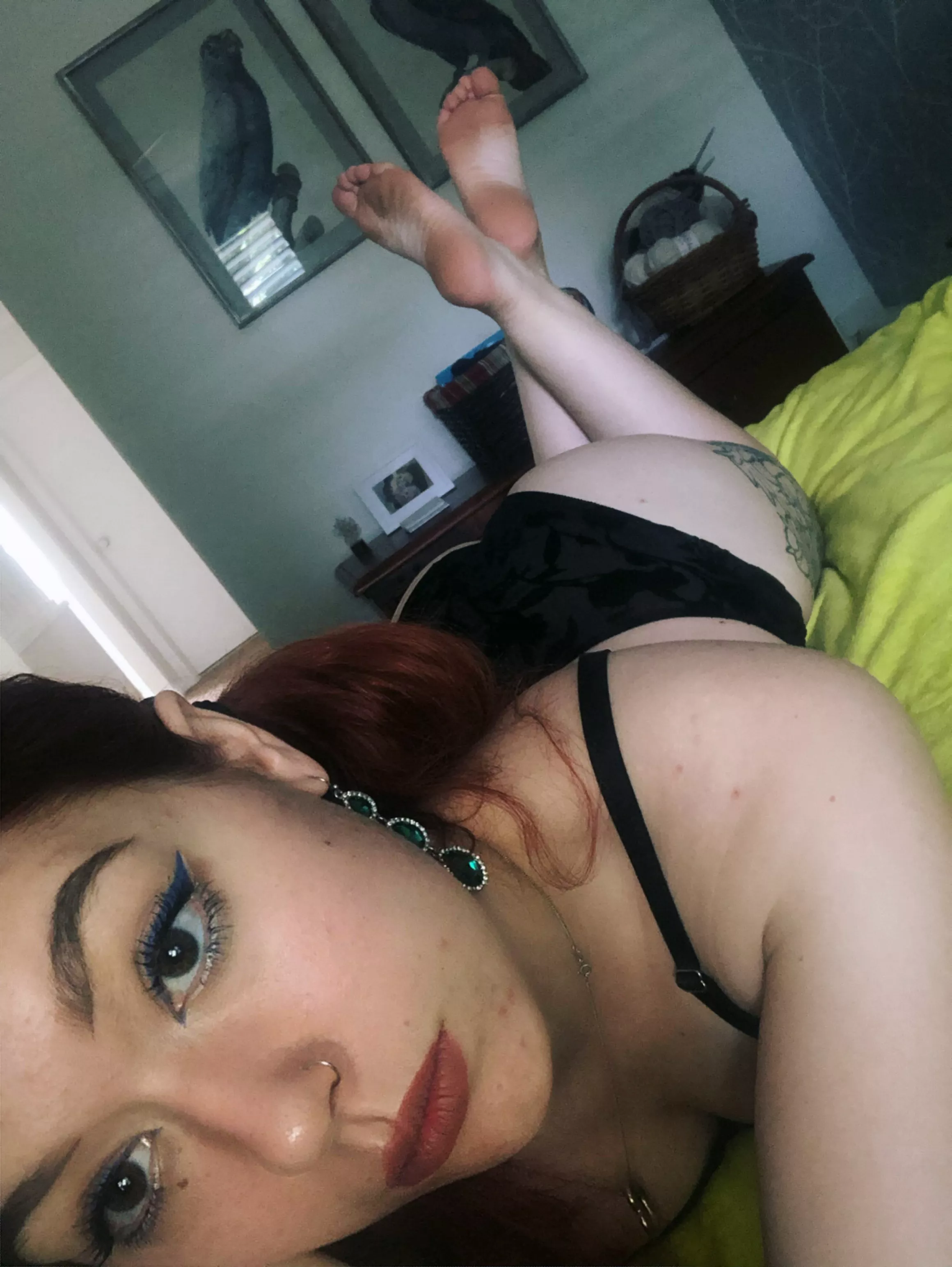 I’ve been walking all day and my feet are killing me. Who wants to come give them a rub?