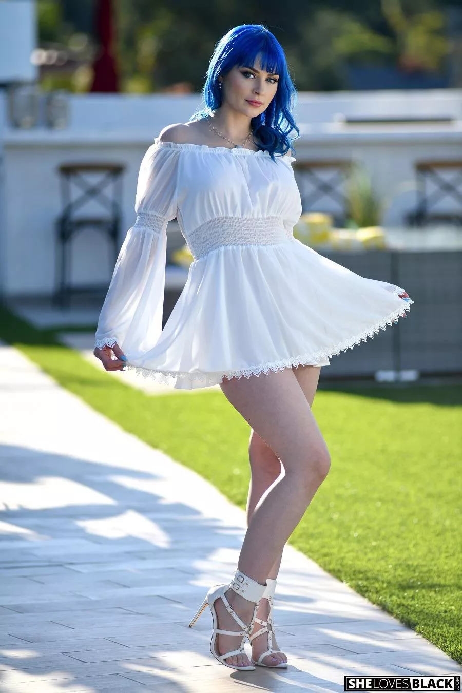 Jewelz Blu