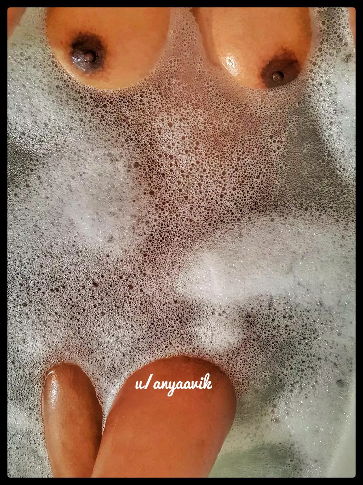 Join me in bath [F]