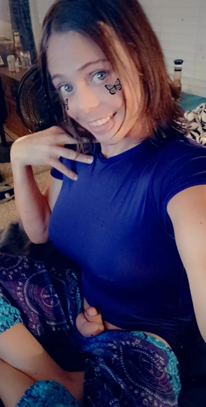 just a little morning clitty 🥰